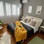 Fibula Modern Apartment Zadar